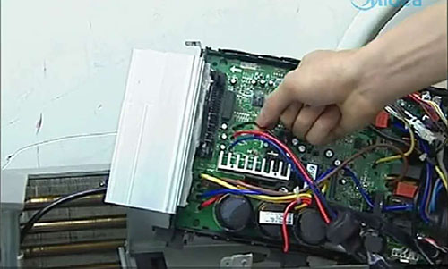 海原美的空调电话是多少